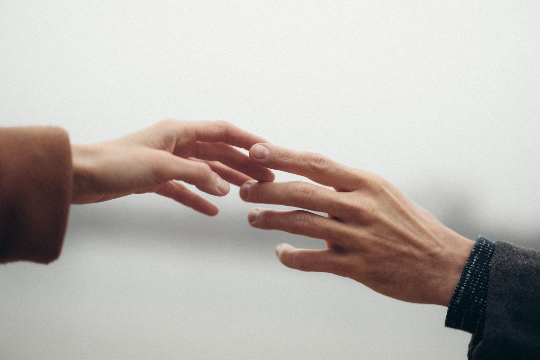 Exprimer ses besoins sans reprocher : la technique du 'je ressens' et 12 scripts qui changent tout