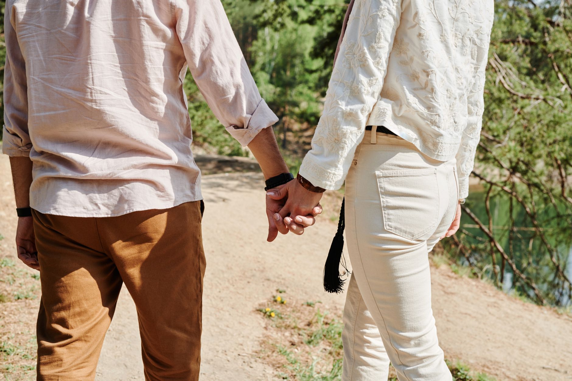 Rituels de connexion en couple : les 6 minutes quotidiennes qui sauvent votre relation (méthode Gottman)